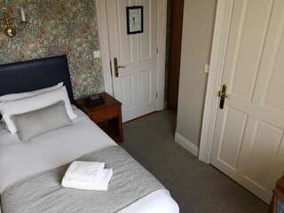Отели типа «постель и завтрак» Glen Gat House Дандолк Стандартный одноместный номер с душем-5