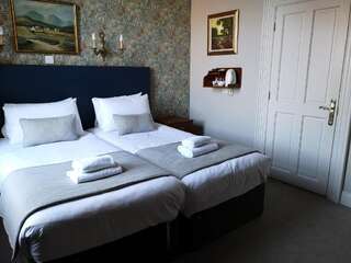 Отели типа «постель и завтрак» Glen Gat House Дандолк Стандартный двухместный номер с 2 отдельными кроватями и общей ванной комнатой-2